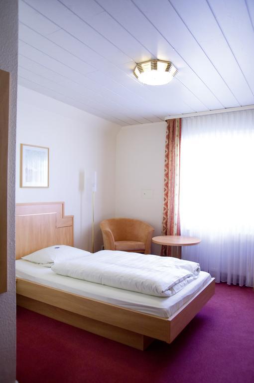 Hotel Am Schloss Darmstaedter Hof Bad Hombourg Chambre photo